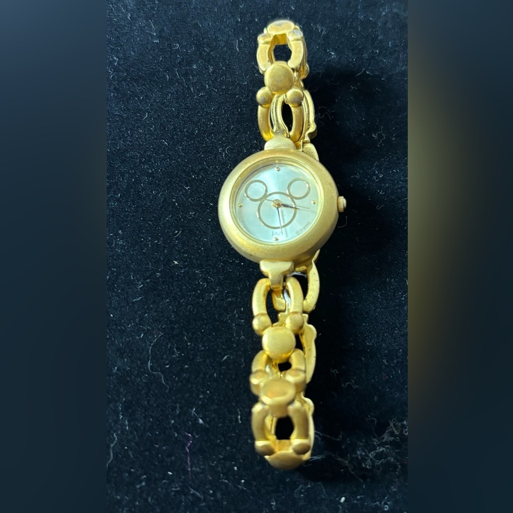Vintage Disney Jaz Mickey Mouse Gold-Tone Women's Bracelet Watch